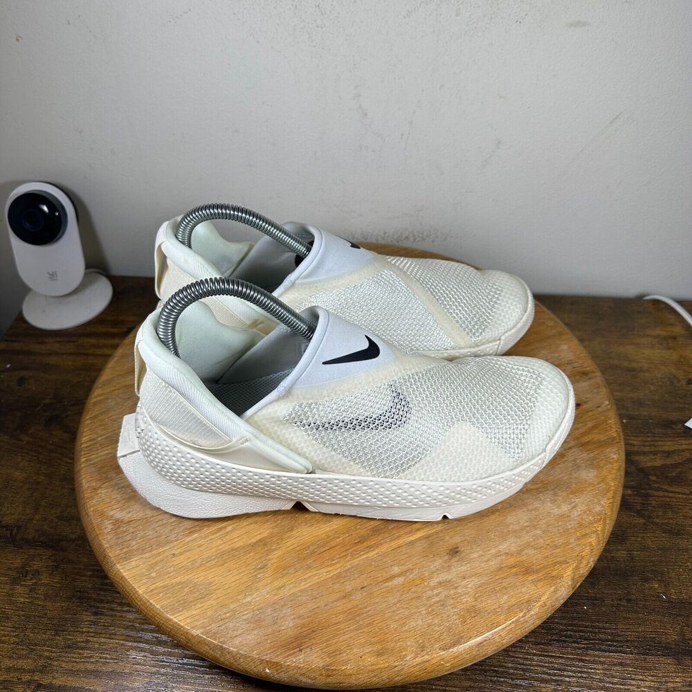 Nike‎ Go Flyease Low Sail White Women's Size 7 Shoes Sneakers DR5540-105